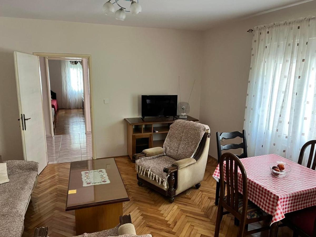 Gorica Hill Apartment ポドゴリツァ エクステリア 写真