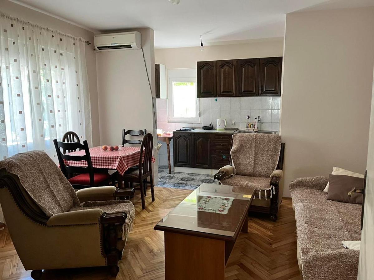 Gorica Hill Apartment ポドゴリツァ エクステリア 写真